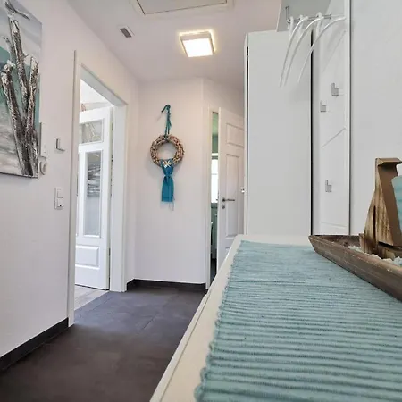 Langeneß Apartment